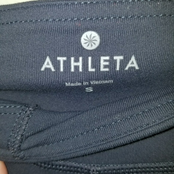 Athleta Grey Yoga Pants NWOT - Picture 3 of 3